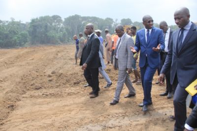 Un site pour les professionnels de la menuiserie à Abidjan