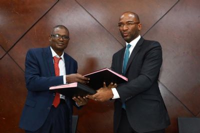 Côte d’Ivoire: l’ordre des Experts Comptables signe une convention pour le financement des activités
