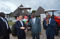 Mot de monsieur le ministre de l’agriculture et de développement rural á l’occasion de la cérémonie de remise du matériel de mécanisation agricole á la société ivoirienne de technologie tropicale (I2T)