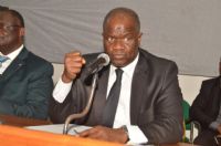 Législatives ivoiriennes : pour le choix de ses candidats, la coalition au pouvoir tient compte de la présence de l’opposition