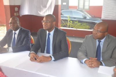 Visite dans les rédactions : Le ministre Sidi Touré hier à le Patriote, les journalistes rassurés du soutien de l’Etat