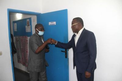 Léon Monnet, cadre FPI, informe Affi de sa mission sur le retour de Gbagbo