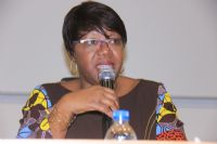 Compendium des compétences féminines : Les jeunes filles diplômées en formation