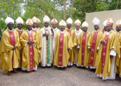 Débats sur la CEI, modification de la Constitution, … : Voici la position des Evêques de Côte d’Ivoire