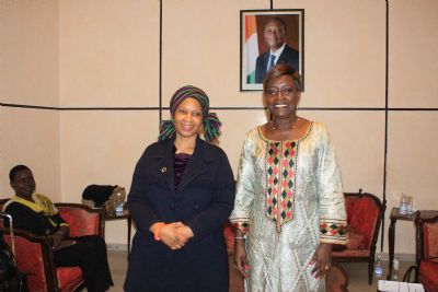 La Directrice Exécutive d’ONU Femmes et la Ministre Mariatou KONE lancent « l’édition 2017 de la campagne nationale des 16 jours  d’activisme contre les violences faites aux femmes » et le « mouvement  HeForShe » en Côte d’Ivoire