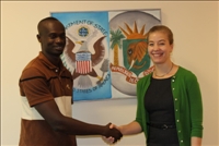 Coopération ivoiro-américaine: Attribution de la bourse Fulbright à M. Aka Hippolyte Assoumou