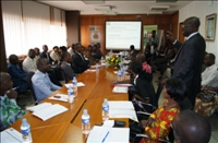 Les entreprises du secteur des BTP s’approprient le dossier d’appel d’offres (DAO) – Les 28 et 29 mai 2013