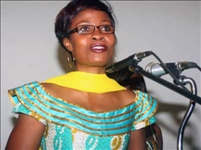 Depuis son exil: Hanny Tchelley se déchaîne