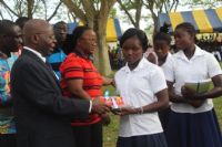 Journée de l’excellence et de la solidarité : Hien Sié célèbre les meilleurs élèves et les femmes d’Adiaké