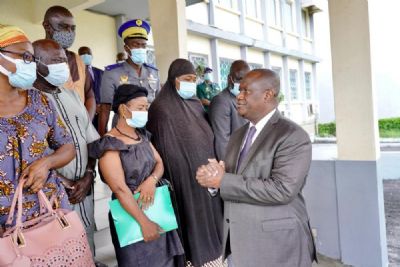 Un hommage national jeudi aux soldats tués à Téhini