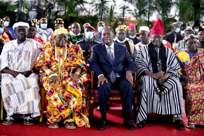 Cohésion sociale : Alassane Ouattara exhorte les Chefs traditionnels à relayer les messages de paix