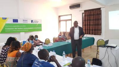 Côte d’Ivoire: des journalistes formés pour promouvoir la lutte contre les avortements clandestins