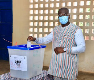 San-Pedro/ Après avoir voté Félix Anoblé appelle les  électeurs   à faire comme lui