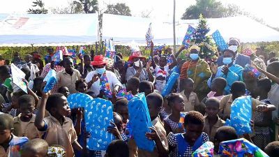 Toumodi:  un arbre de Noël inédit et spécial offert aux enfants de Kouamébonouo