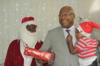 Noël au Conseil constitutionnel : le président Mamadou Koné ‘’gâte’’ les enfants du personnel