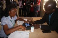 Présidentielle ivoirienne: 8,7 millions d’électeurs attendus en 2015 contre 5,7 millions en 2010