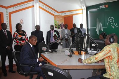 Bruno KONE à la Maison de la Radio (Radio CI et Fréquence 2) : «Nous voulons des radios publiques plus indépendantes, au service des populations».