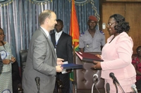 Mme Ouattara présente l’hôpital 