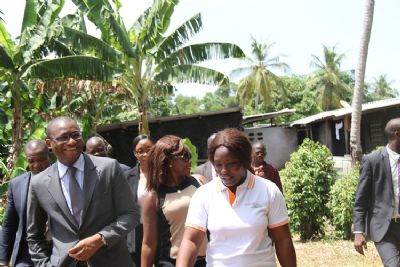 Emploi Jeunes et Insertion : Hortense ouvre son espace gastronomique au ministre Sidi Touré