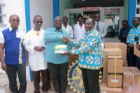 Actions sociales: Le Rotaract international Abidjan les Perles fait un don de matériels médicaux au service d’oncologie pédiatrique du CHU de Treichville