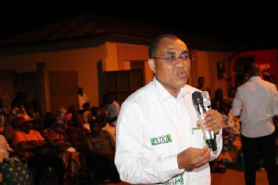 Action sociale / Pour les fêtes de fin d’année : Le ministre Adama Coulibaly fait un important don aux populations de Dimbokro