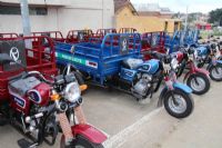 ADDR : 13 tricycles offerts à des ex-combattants à San Pedro