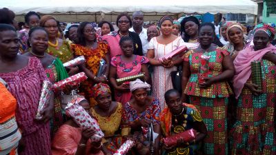 Marché de la paix du Plateau Dokui / Noël Affoué Delphine aux commerçantes : « Le maire N’goan vous demande de vous imposer par le travail »