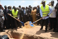 Le président inaugure une station de production d’eau