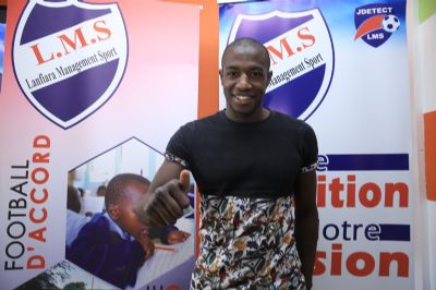 Football : le franco-ivoirien Hassane Kamara (24 ans, RC Reims) fait un clin d’œil à la sélection ivoirienne