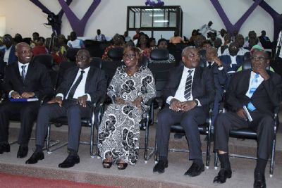 Kandia Camara s’engage à vulgariser et pérenniser les cantines scolaires