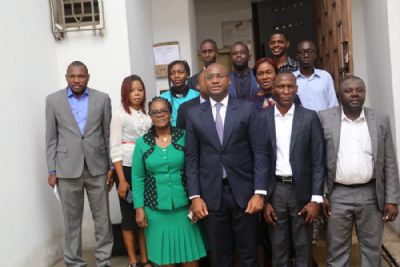 Visite du Ministre Sidi au site LeBanco.net: Les difficultés des médias en ligne exposées