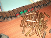 Man/Insécurité : Armes de guerre et munitions dans une maison en réhabilitation