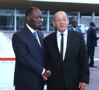 Alassane Ouattara salue l’exemplarité de la coopération militaire franco-ivoirienne