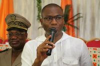 Caravane « Les Rendez-vous avec les Jeunes »: Duncan et Sidi Touré appellent  la jeunesse à voter OUI au Référendum