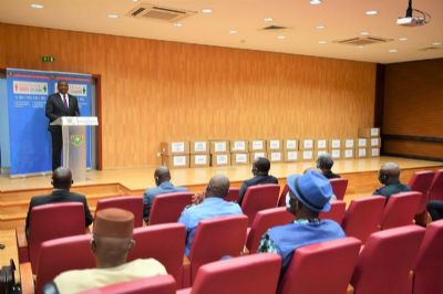 Lutte contre le Covid-19: démarrage officiel de la distribution gratuite de masques ce mercredi