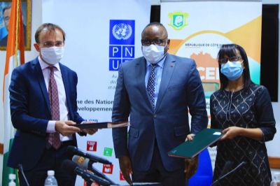 La France offre plus de 131 millions Fcfa pour l’élection présidentielle en Côte d’Ivoire