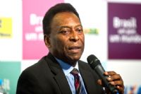 Bonne nouvelle ! Pelé va mieux