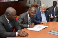 Déchets plastiques/Cérémonie de signature de conventions entre l’ADDR et les producteurs industriels : discours de M. Joseph-Désiré Biley, président de la FNISCI