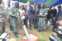 La Belgique « soutient » la réinsertion des ex-combattants en Côte d’Ivoire