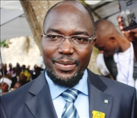 Colloque international pluridisciplinaire : l’intervention du Professeur Lazare Poamé sur la crise de l’université en Afrique