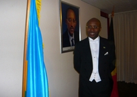Interview / S.E.M. Robert Masozera, Ambassadeur du Rwanda en Belgique : ‘‘L`économie ne peut pas marcher si la politique est malade’’