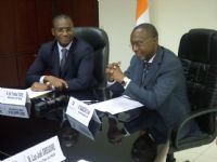 Le ministre Sidi Touré annonce un cadre légal régissant le volontariat