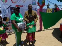 Rentrée Scolaire 2016-2017: Caravane de don de kits scolaires organisée par l’ONG N’Klo Bakan  à Abidjan, Jacqueville, Adiaké, Grand-Bassam et Bouaké