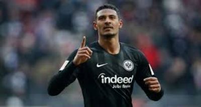 Football : le monde sportif exprime son soutien à Sébastien Haller, après l'annonce de sa 