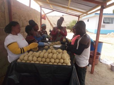 Communiqué de Presse: L’Ambassade des États-Unis annoncent près de 100.000 dollars de subventions destinées à améliorer la qualité de vie et les moyens de subsistance dans les communautés rurales ivoiriennes