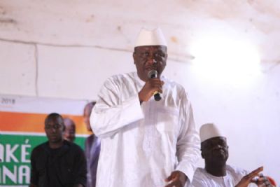 Le Premier ministre Hamed Bakayoko confie sa mission à la tête du Gouvernement à ses parents du Woroba