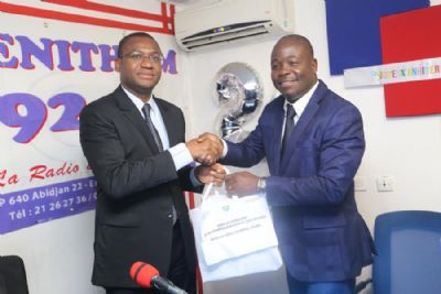 En visite à la radio Zénith Fm, le Ministre Sidi : il y’a du travail à faire.