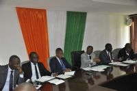 Université FHB / manifestation du personnel : La  présidence de l’université et les PAT entament des négociations