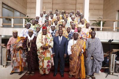 Alassane Ouattara rassure les chefs traditionnels du District d’Abidjan : « il n’y aura rien en 2020… »