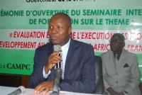 Abidjan abrite un séminaire international de formation des cadres